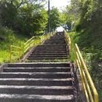 Yudetarou - 行きはバス路線を変えてコースも変えたのに(゜o゜;❗数えませんでしたがこの階段を降りてきました^^;