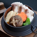 明石鲷鱼锅饭（配泡菜）