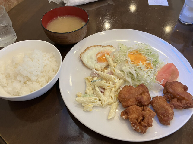 Orange House photo 3