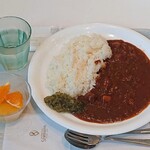 カフェ・ディ・フェスタ - Caffe di FESTA ＠三越前 マンゴーカレーライス ミニデザート付 税込1,100円