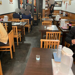 華龍飯店 - 店内