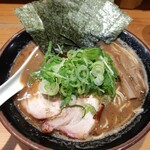 中華蕎麦 ひら井 - 濃厚中華蕎麦(限定ブラック)のり増