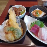 Jidori To Gyosai Bakuten - おまかせお料理