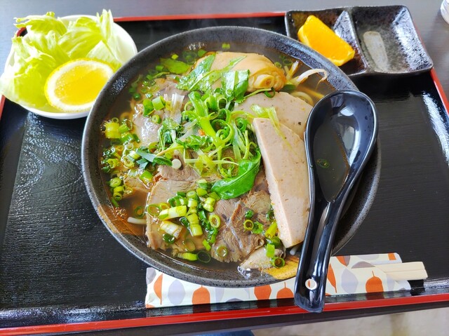 HIRAWAフォー