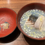 緒乃 - お椀　淡路島産　さわら　千葉県産　蛤