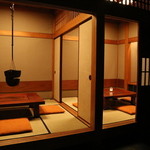 Toukyou Juugatsu - 二つの御座敷個室（掘りごたつ式で足を下ろせます。）で隠れ家的にお使いいただけます。※二部屋つなげる事も可能です。