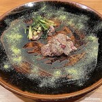 千陽 - 十和田短角牛のトモサンカクの炭火焼を山椒とともに