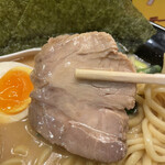 Yokohama Iekei Ramen Kamariya Ootemachi Ten - 