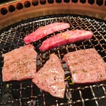 焼肉鍋問屋　志方 - 