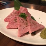 焼肉鍋問屋　志方 - 