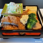 日本料理柏 - 御弁當のおかず一式