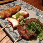 TORIKUI - ◆２種類のタレで食すディップ串焼き