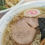 北珍 - こってりラーメン640円