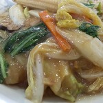 北珍 - 中華丼870円