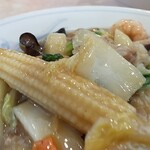 北珍 - 中華丼870円