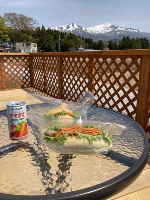 薪石窯工房YUZA Boulangerie NAO（薪石窯工房 ユザ ブーランジェリー ナオ） - 遊佐（パン）の写真