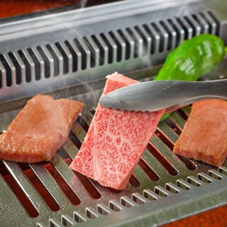 絶品！厳選されたA4～A5ランク厳選黒毛和牛を、最高の空間で