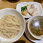 池田麺彩 - 