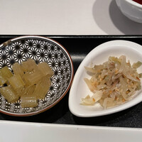 神田 雲林 - 蕗煮の酢の物と胡麻入ザーサイ細切り