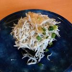 なごやか亭 - 小女子軍艦　126円