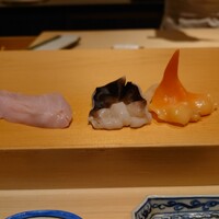 鮨 はしもと - 黒むつ、鳥貝、あおやぎ