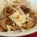 ラーメン二郎 - ニンニク少し