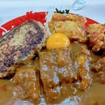 佐久平パーキングエリア（上り）フードコート - ドデカ肉の3兄弟！