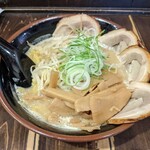 ひむろ - 味噌チャーシュー麺、メンマトッピング