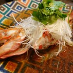 小菜一碟 - ・キンキの姿蒸し　イーディエ特製醤油かけ