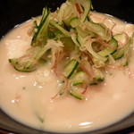 車力門 ちゃわんぶ - 冷汁をかけます。