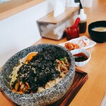 韓国料理 おんま - ビビンバ定食