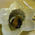 Tempura Waraku - 焼き物（サザエのつぼ焼き）