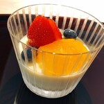 御料理 ふじ田 - 安納芋のパンナコッタ