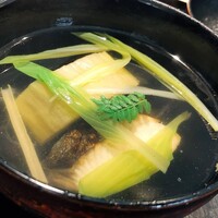 御料理 ふじ田 - サワラ、赤茄子、うるいのお椀