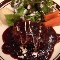 キッチン 大宮 MARK IS みなとみらい店 - 大宮特製ハンバーグ