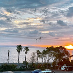 海のホテル島花 - 起床と同時に窓の外には海から昇る朝日が( ¤̴̶̷̤́ ‧̫̮ ¤̴̶̷̤̀ )☼