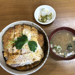 Marui Shiyokudou - カツ丼（上）