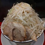 ダントツラーメン - ラーメン(中)野菜マシ