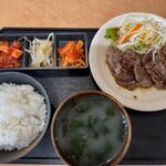 Wagyu Fujin - 牛肋骨烧烤定食