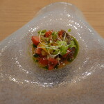Restaurant Honjin - 富山県産賞烏賊2種(生と沖漬け)の仕立て、生はローストして筍と、沖漬けはサラダ仕立て