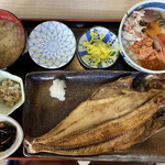 朝市食堂 二番館 - 五目ほっけ定食 1,298円