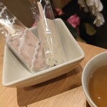 Yakiniku Horumon Aru - 食後のサービス アイス&お茶