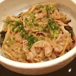 Fukufuku - 黒豚しぐれうどん( ´ ▽ ` )
                        安定の美味しさ