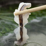 Mumon - 旬の鱧を使った絶品料理。京の雰囲気を感じながら頂く鱧しゃぶは肉厚で旨みたっぷり。