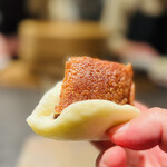 仁修樓 - ☆子豚の皮の蒸しパン包み