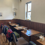 ラコルタ カフェ ベーカリー - 店内