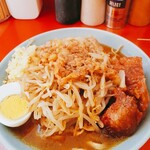 ラーメン 富士丸 - 少なめ300Gニンニク少な目ちょいヤサイ