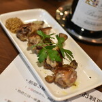 ワインバー バッカス - 手羽元のコンフィ（７００円）２０２３年４月
