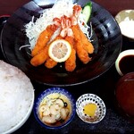 189JACK - 俺のエビフライ定食(1600円税込)