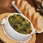 ワインバー バッカス - エスカルゴ・ブルギニヨン（１，３００円）２０２３年４月